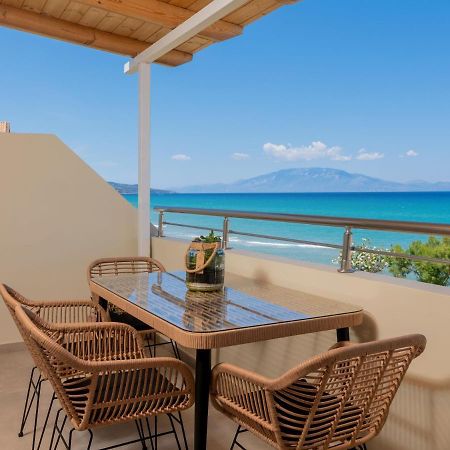 Paradise Elegant Apartments - Perfect Escape On The Beach Alikész Kültér fotó