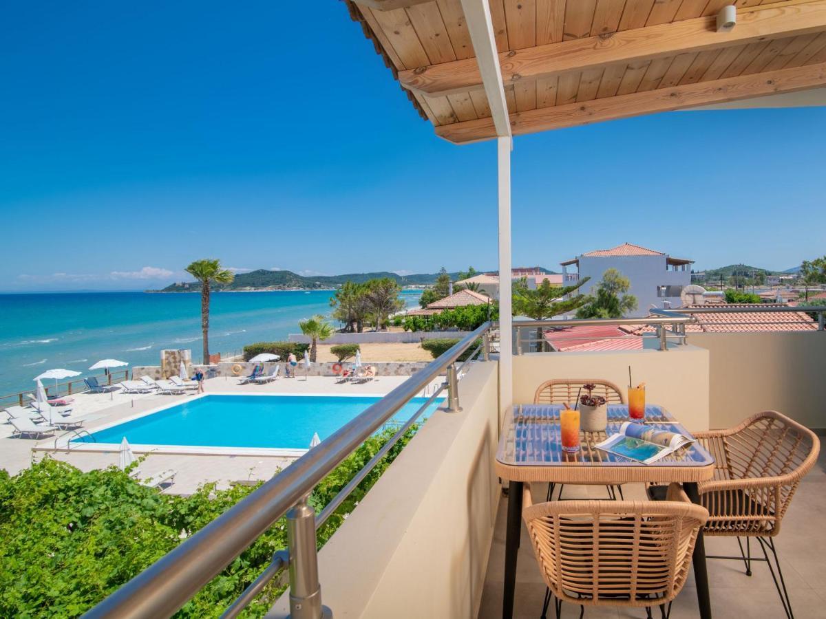Paradise Elegant Apartments - Perfect Escape On The Beach Alikész Kültér fotó