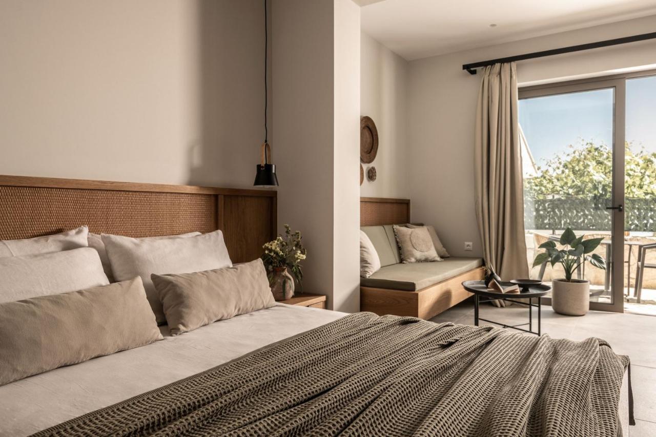 Paradise Elegant Apartments - Perfect Escape On The Beach Alikész Kültér fotó